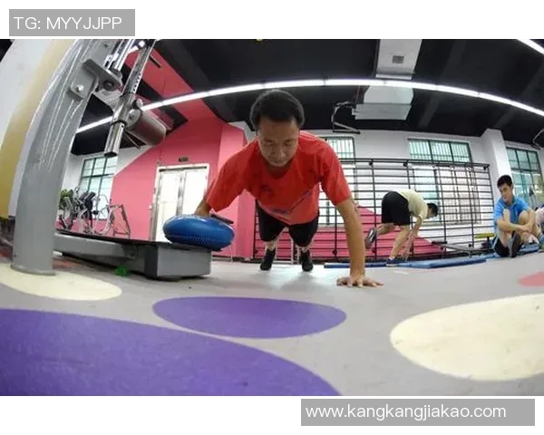 全运会特别报道：重庆篮球队如何在挑战中崛起与成长的励志故事