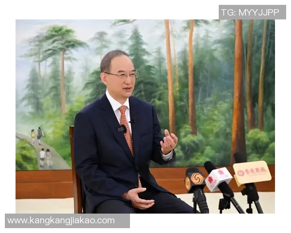 专访黄强:深入探讨篮球领域的成功秘诀与成长之路 专访黄强:深入探讨篮球领域的成功秘诀与成长之路