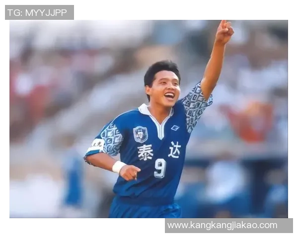 暨南大学足球明星的崛起与成就:校园足球的璀璨之星 暨南大学足球明星的崛起与成就:校园足球的璀璨之星